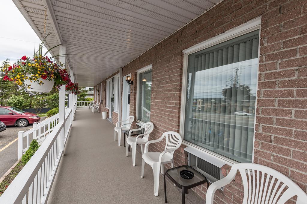 Motel Au Vieux Piloteux Rivière-du-Loup Eksteriør bilde