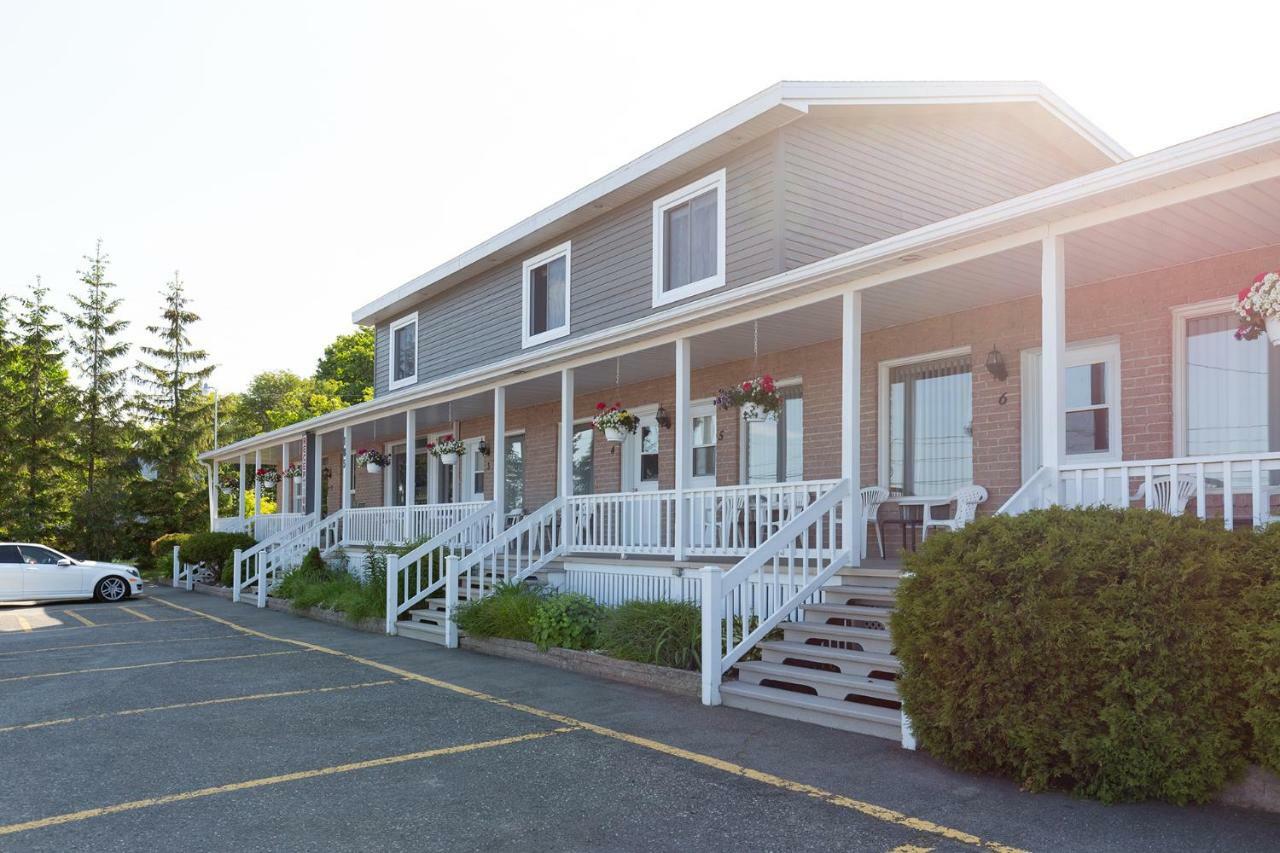 Motel Au Vieux Piloteux Rivière-du-Loup Eksteriør bilde